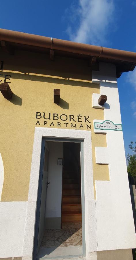 Buborek Apartman - Etyek Ngoại thất bức ảnh