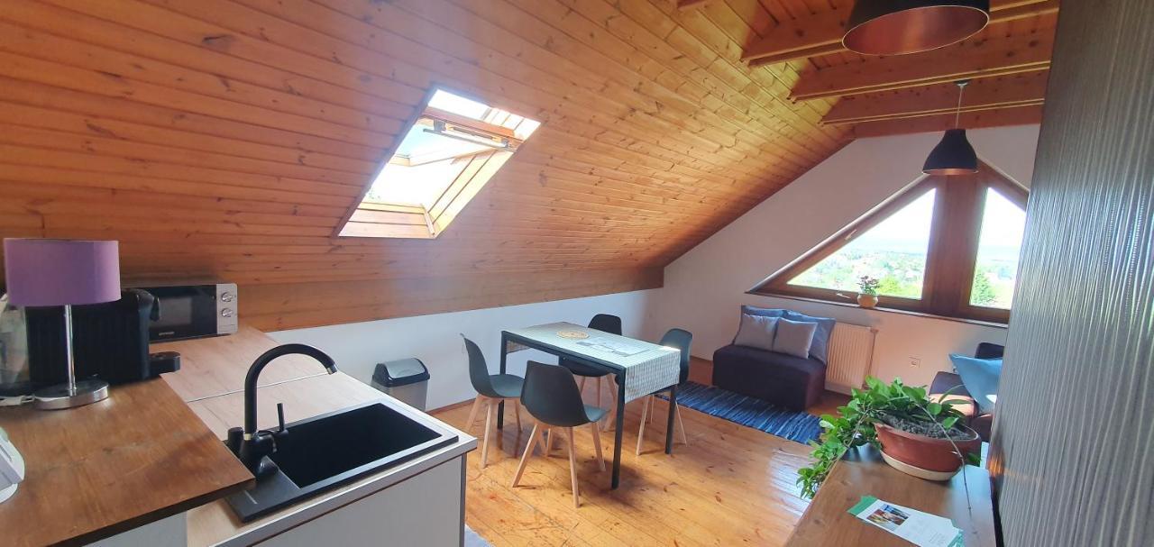 Buborek Apartman - Etyek Ngoại thất bức ảnh